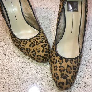 Dolce Vita Leopard Calf Hair Pumps • Size 9.5